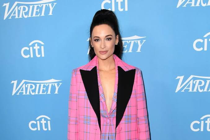 Kacey Musgraves Biography: Age, Net Worth, Instagram, Spouse, Height, Wiki, Parents, Siblings, Awards, Songs