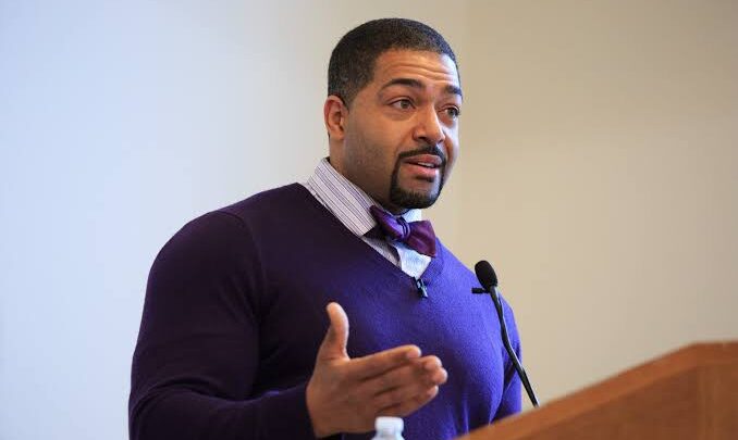 David Otunga Biography: Age, Net Worth, Instagram, Spouse, Height, Wiki, Parents, Siblings, Awards, Movies