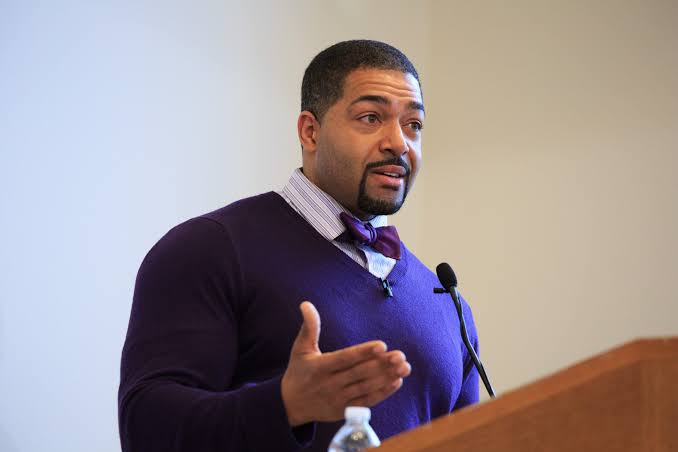 David Otunga Biography: Age, Net Worth, Instagram, Spouse, Height, Wiki, Parents, Siblings, Awards, Movies