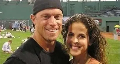 Gabe Kapler’s wife Lisa Jansen Biography: Husband, Net Worth, Age, Children, Height, Wikipedia