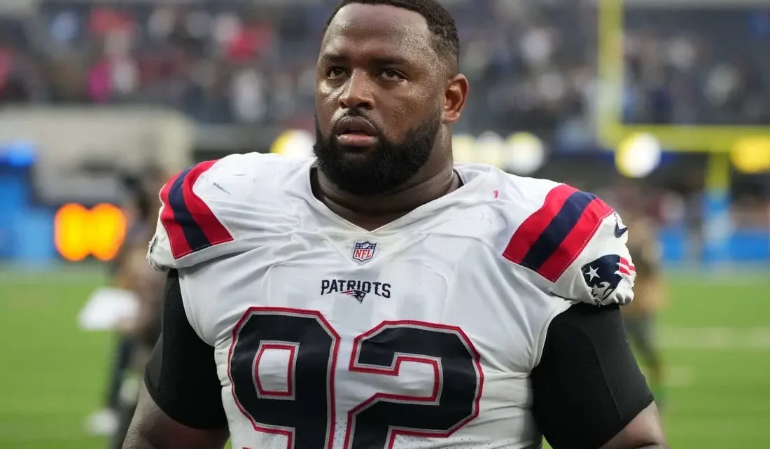 Davon Godchaux Biography: Age, Net Worth, Wife, Children, Career, Wikipedia, Pictures