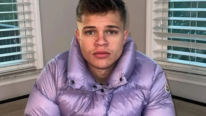 Jynxzi Biography: Age, Net Worth, Girlfriend, Height, Instagram, Wikipedia, YouTube