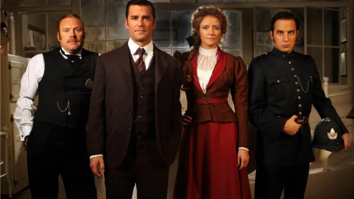 Murdoch Mysteries: Is Thomas Craig Leaving The Crime Show?