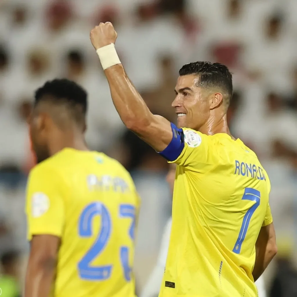 Luxurious Lifestyle: Inside Cristiano Ronaldo’s Houses and Fleet of Cars