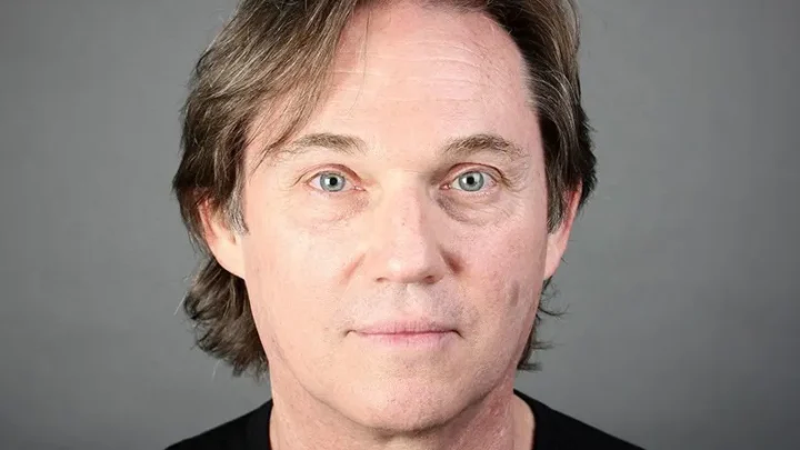 Richard Thomas Biography: Age, Net Worth, Spouse, Parents, Siblings, Children, Career, Wikipedia, Movie