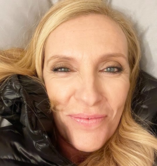 Toni Collette Biography