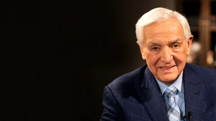 Dr. David Jeremiah Biography: Wife, Children, Net Worth, Age, Books, Wikipedia