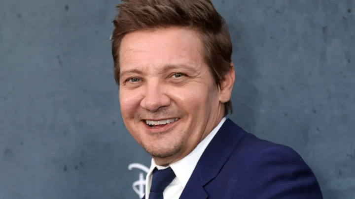 Jeremy Renner Biography: TV Shows, Age, Movies, Height, Net Worth, Children, Wife, Parents
