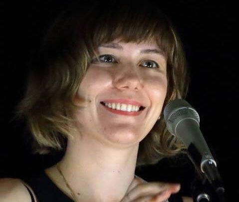 Molly Tuttle Biography: Boyfriend, Net Worth, Age, Songs, Photos, Instagram, Wikipedia, Height