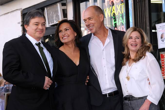 Mariska Hargitay Sister, Tina Hargitay Biography: Age, Family, Husband, Net Worth, Daughter