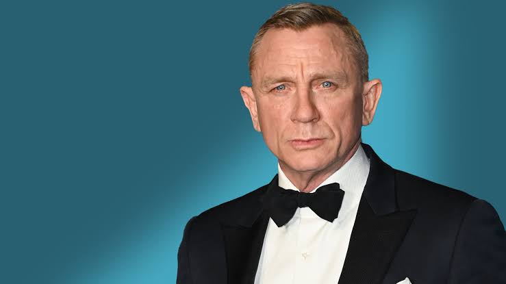 Daniel Craig Biography: Wife, Net Worth, Age, Children, Movies, Height, Family, Parents