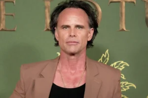 Walton Goggins