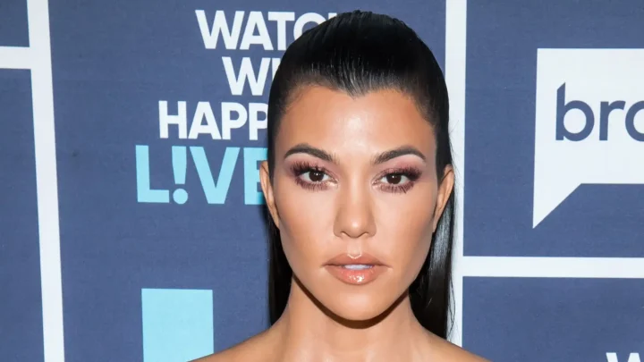 Kourtney Kardashian Biography: Age, Net Worth, Husband, Children, Parents, Siblings, Career, Movies, Wikipedia, Pictures