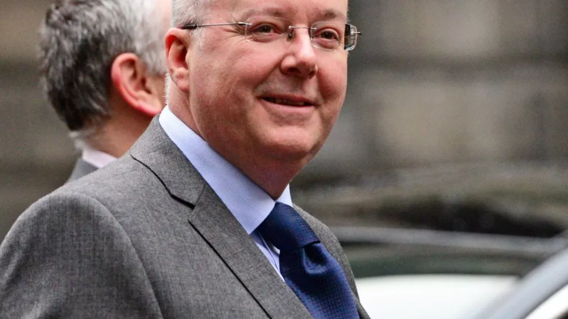 Peter Murrell Biography: Age, Net Worth, Instagram, Spouse, Height, Wiki, Parents, Siblings Peter Murrell Biography: Age, Net Worth, Instagram, Spouse, Height, Wiki, Parents, Siblings