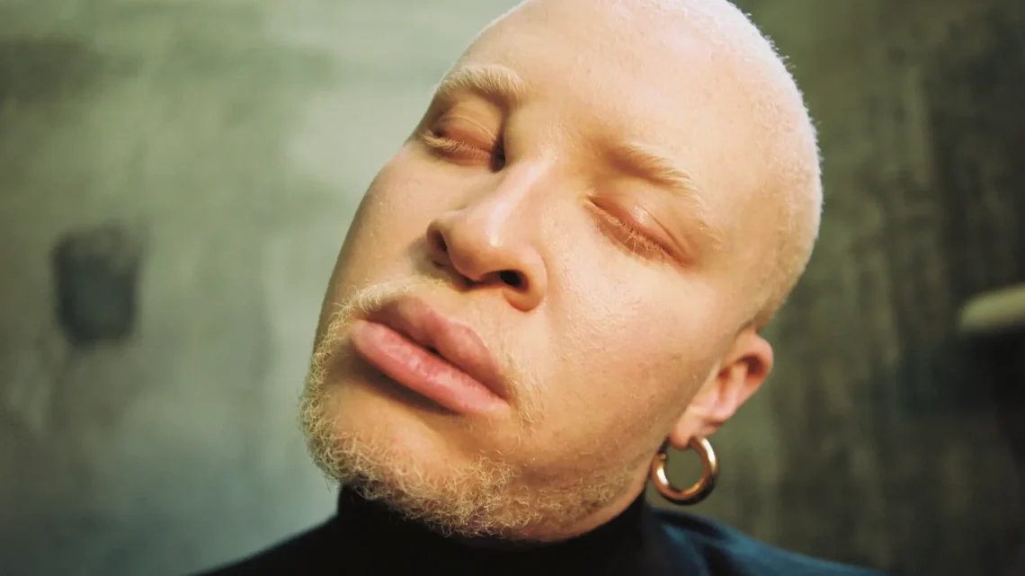 Shaun Ross Biography: Age, Net Worth, Spouse, Parents, Career, Movies, Songs,