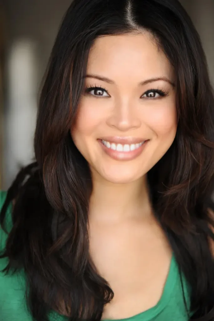 Kevin James’ Wife, Steffiana De la Cruz Biography: Age, Net Worth, Husband, Children, Parents, Siblings, Career, Wikipedia, Pictures