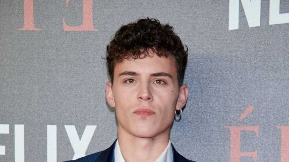 Aron Piper Biography: Age, Net Worth, Height, Girlfriend, Movies, Songs