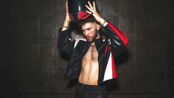 Grant Knoche Biography: Age, Net Worth, Instagram, Spouse, Height, Wiki, Parents, Siblings, Awards, Songs