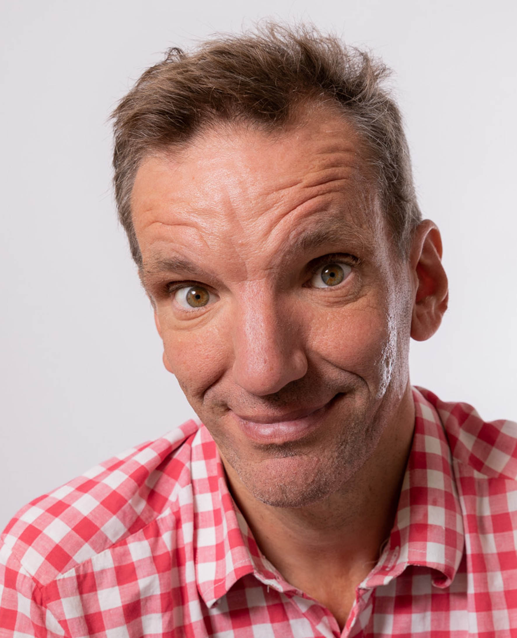 Henning Wehn Biography Age, Net Worth, Instagram, Spouse, Height, Wiki