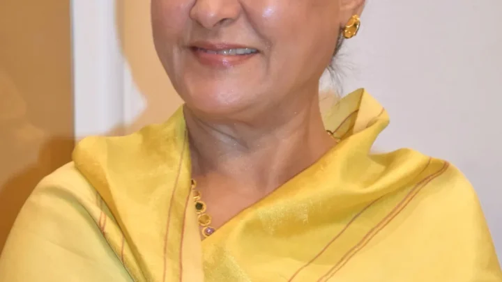 Jaya Bachchan Biography: Age, Net Worth, Instagram, Spouse, Height, Wiki, Parents, Siblings, Movies, Awards