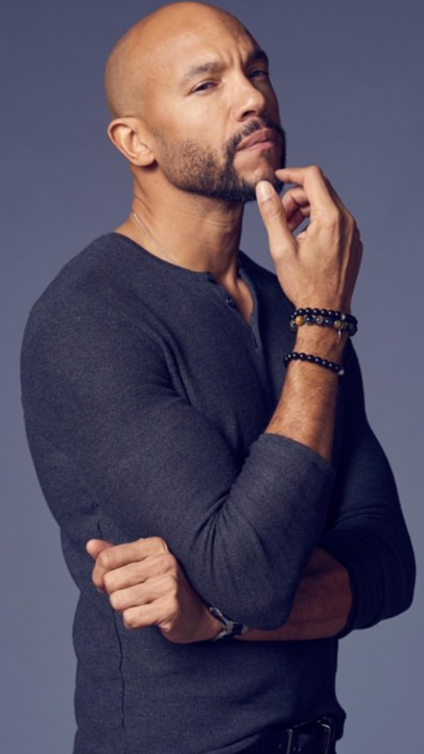 Stephen Bishop Biography: Age, Net Worth, Instagram, Spouse, Height
