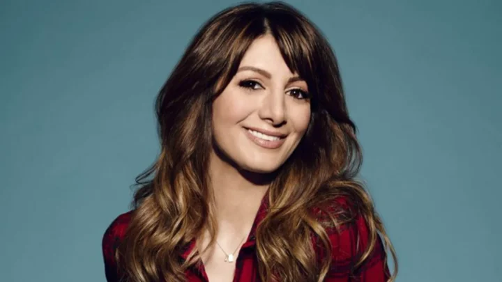 Nasim Pedrad Biography: Age, Net Worth, Instagram, Spouse, Height, Wiki, Parents, Siblings, Movies