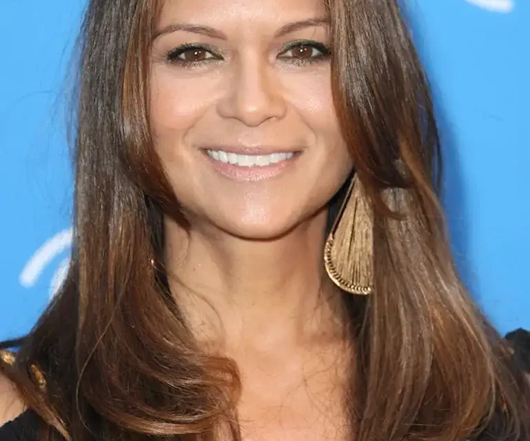 Nia Peeples Biography: Age, Net Worth, Spouse, Children, Parents, Siblings, Career, Movies, Songs
