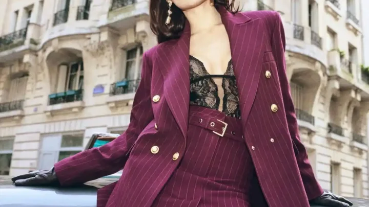 Hande Erçel Biography: Age, Net Worth, Parents, Siblings, Career, Movies, TV Shows, Awards