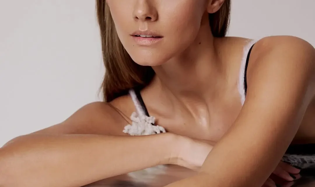 Nicola Cavanis Biography: Age, Net Worth, Spouse, Parents, Career, Wikipedia, Pictures