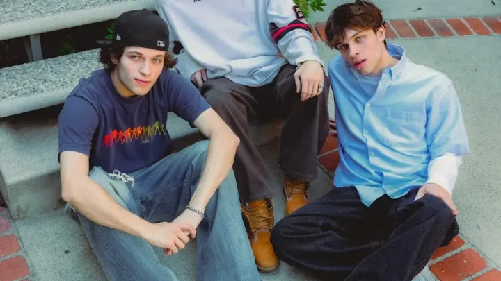 Sturniolo Triplets Biography: Real Names, Age, Girlfriends, Net Worth, Birthday, Tour, Height, Merch