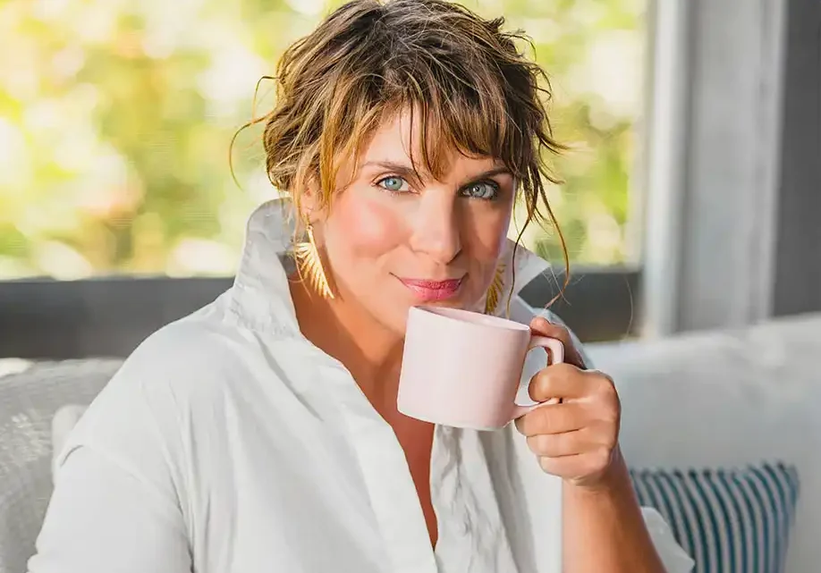 Vivian Howard Biography: Awards, Net Worth, Husband, Age, Wikipedia, Instagram, Children