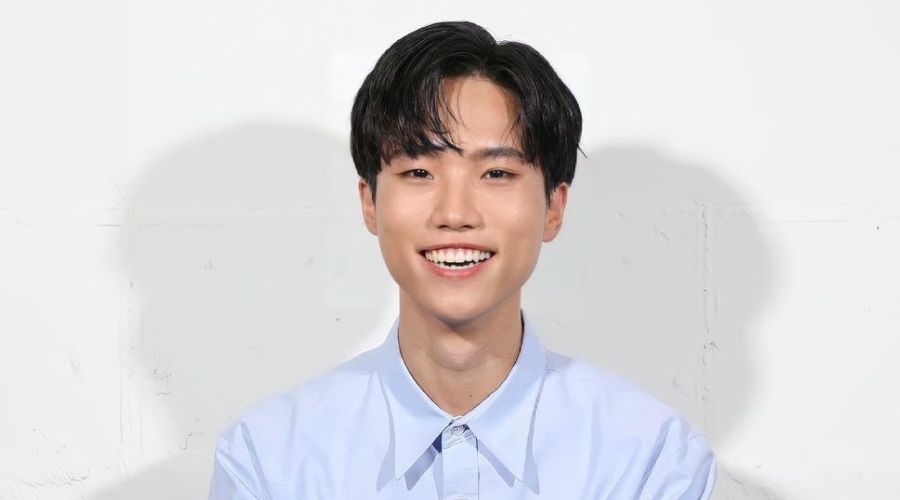 Wonjeong Biography: Age, Net Worth, Instagram, Spouse, Height, Wiki, Parents, Siblings, Children, Movies, Awards