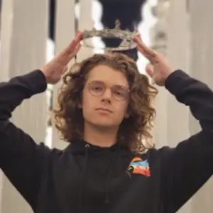 Eret Biography: Age, Girlfriend, Net Worth, Parents, Real Name, Height, Twitch, Nationality