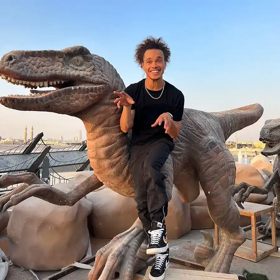 Iam Tongi Biography: Age, Net Worth, Instagram, Spouse, Height, Wiki, Parents, Siblings, Songs, Awards