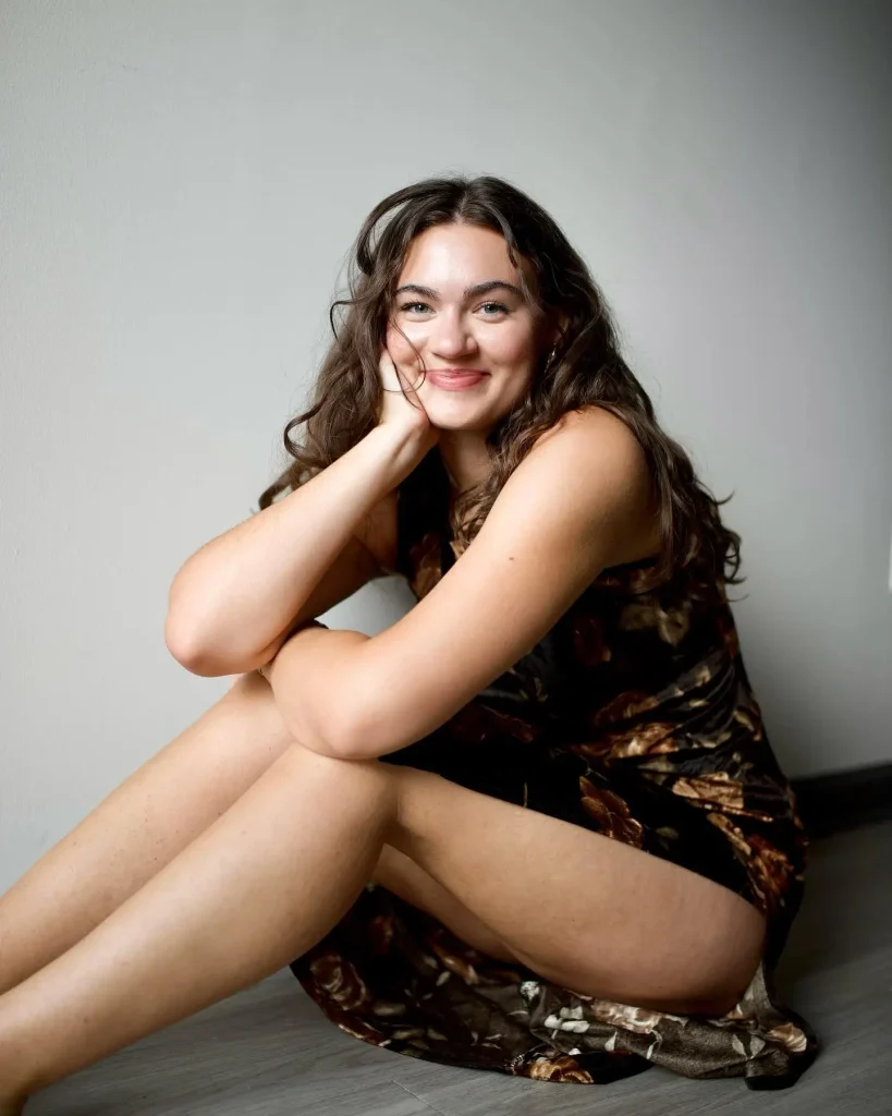 Julian McMahon’s daughter, Madison Elizabeth McMahon Biography: Age, Net Worth, Instagram, Spouse, Height, Wiki, Parents, Siblings, Children, Current Team