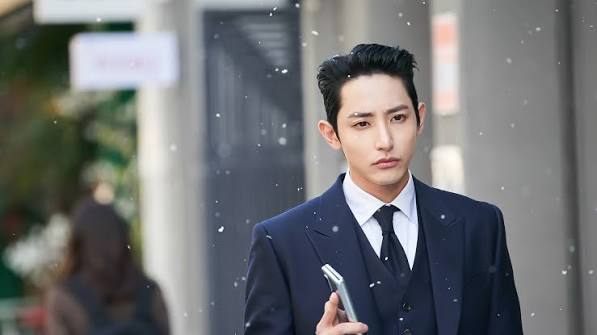 Lee Soo-hyuk Biography: Age, Net Worth, Instagram, Spouse, Height, Wiki, Parents, Siblings, Awards, Movies