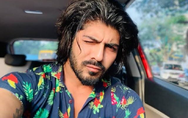 Sheezan Khan Biography: Age, Net Worth, Instagram, Spouse, Height, Wiki, Parents, Siblings, Movies