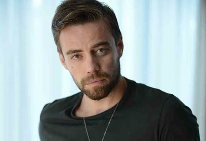Murat Dalkılıç Biography: Age, Net Worth, Instagram, Spouse, Height, Wiki, Parents, Siblings, Songs, Movies