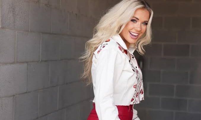 Megan Moroney Biography: Height, Wiki, Age, Net Worth, Boyfriend, Songs, Siblings