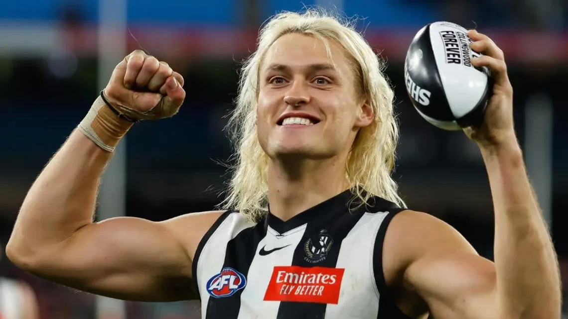 Darcy Moore Biography: Awards, Girlfriend, Children, Parents, Club, Salary, Instagram, News, Age, Net Worth
