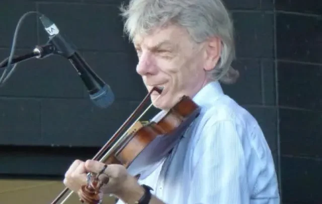 Maurice Lennon Biography: Age, Net Worth, Songs, Parents, Family, Wife, Height