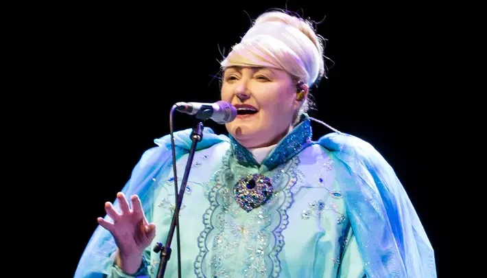 Lisa Gerrard Biography: Children, Net Worth, Age, Songs, Photos, Instagram, Wikipedia, Height, Awards