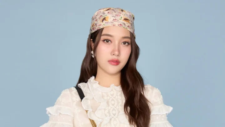 Freen Sarocha Biography: Age, Boyfriend, Net Worth, Movies, TV Shows, Wikipedia, Parents