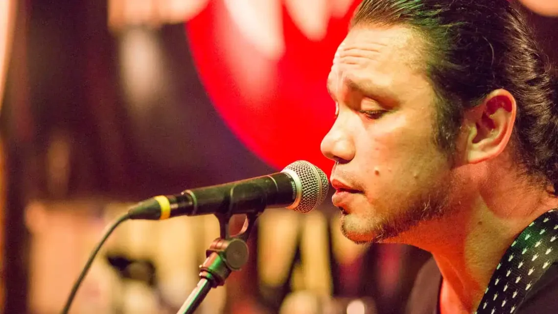 Paul Sapiera Biography: Songs, Age, Net Worth, Spouse, Kids, Height, Wikipedia, Parents