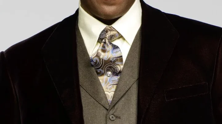 Donnie Mcclurkin Biography: Wife, Age, Net Worth, Children, Twitter, Songs, Wikipedia, Instagram, Siblings