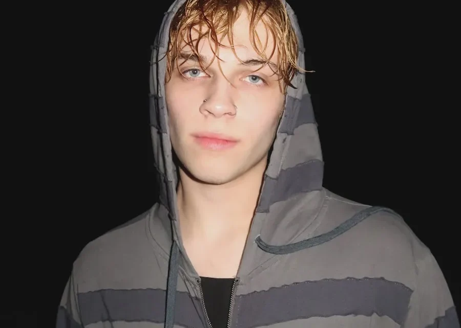 Nicolas Sturniolo Biography: Age, Net Worth, Instagram, Spouse, Height, Wiki, Parents, Siblings, YouTube