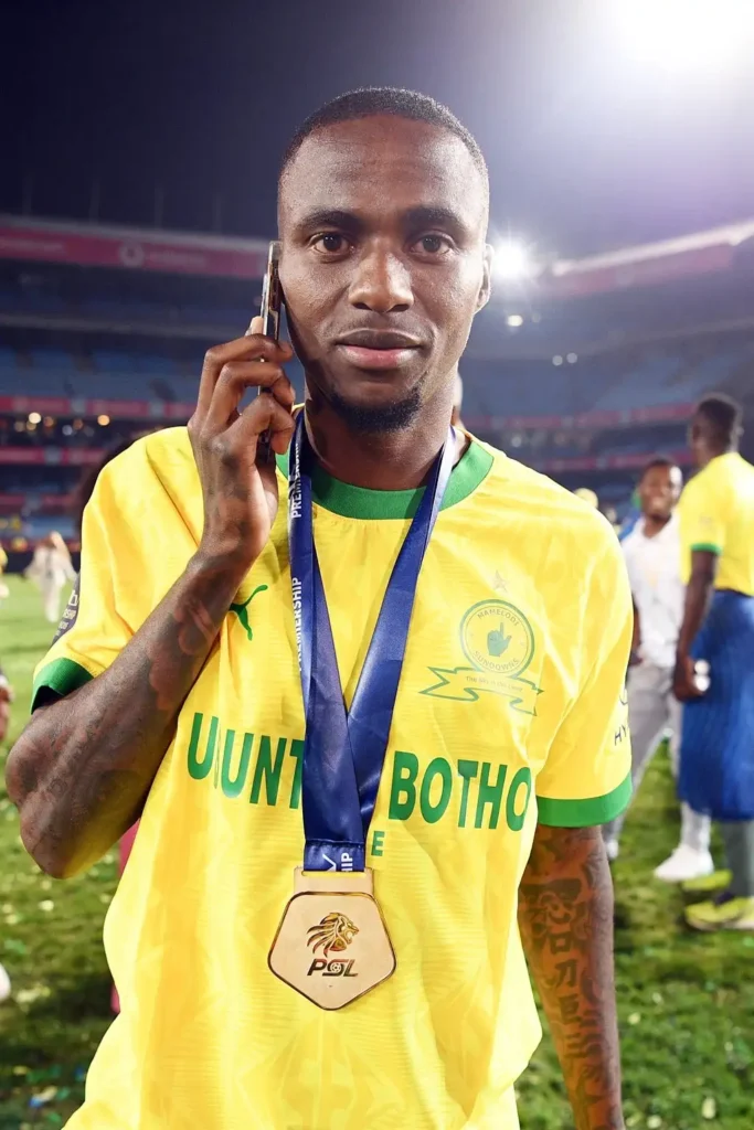 Thembinkosi Lorch Biography: Age, Career, Awards, Wiki, Parents, Ethnicity, Current Club, Children, Net Worth, Spouse, Instagram
