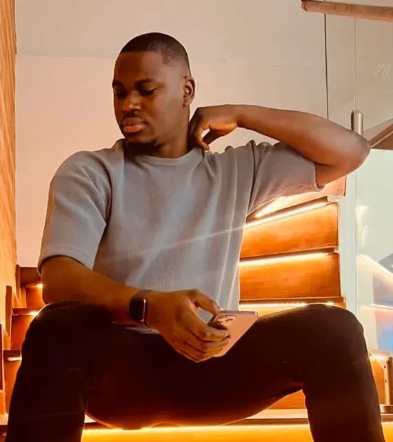 Sula of Lagos Biography: Age, Net Worth, Instagram, Spouse, Height, Wiki, Parents, Siblings, Songs