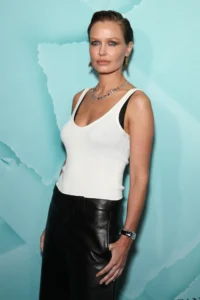 Lara Worthington