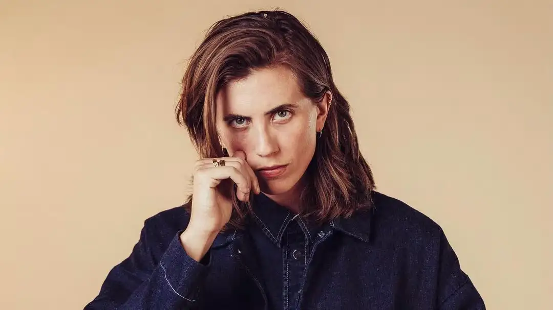 E.R. Fightmaster Biography: Partner, Movies, Age, Net Worth, Parents, Instagram, Height, Siblings